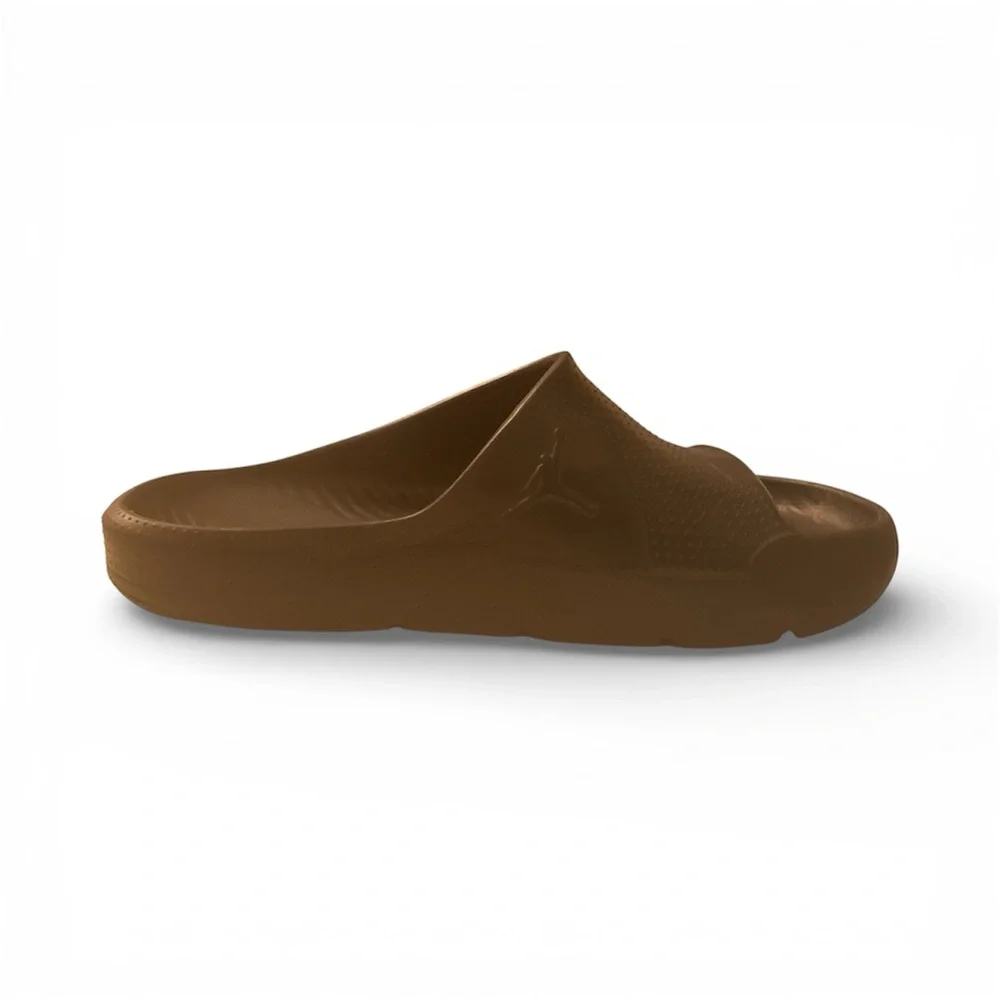 Jordan Slides - Picture 2 of 3